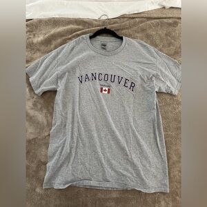 Vancouver Tee Large